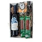 Las mejores cestas de embutidos para regalar: la combinación perfecta con aceites gourmet